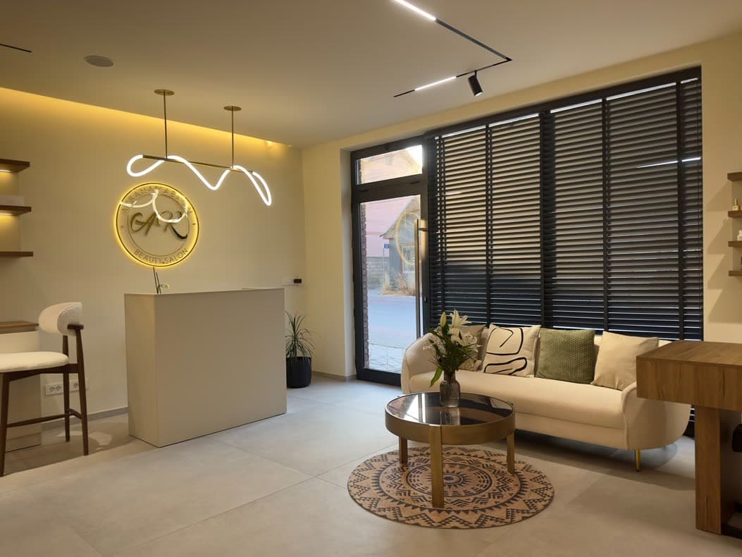 Recepsioni i Arbana Kabashi Beauty Salon në Mitrovicë